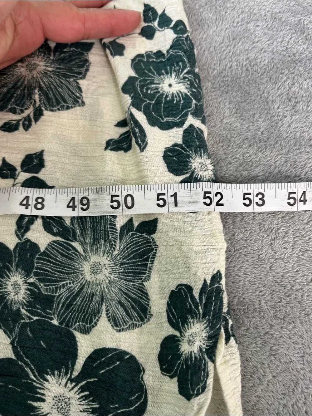 Abercrombie & Fitch Maxi Dress Floral Viscose size Medium